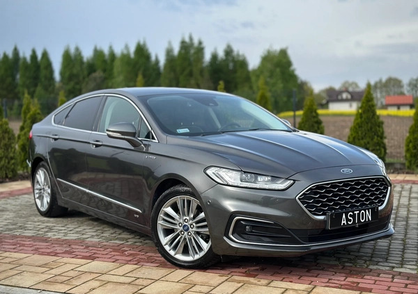 Ford Mondeo cena 109700 przebieg: 117000, rok produkcji 2020 z Brok małe 781